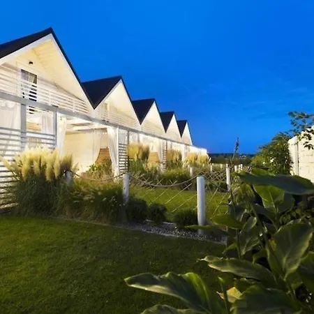 With Garden, Air Conditioning, Pool 펜션 *